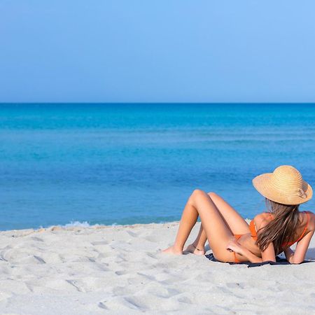 Riva Di Ugento Beach Camping Resort Buitenkant foto