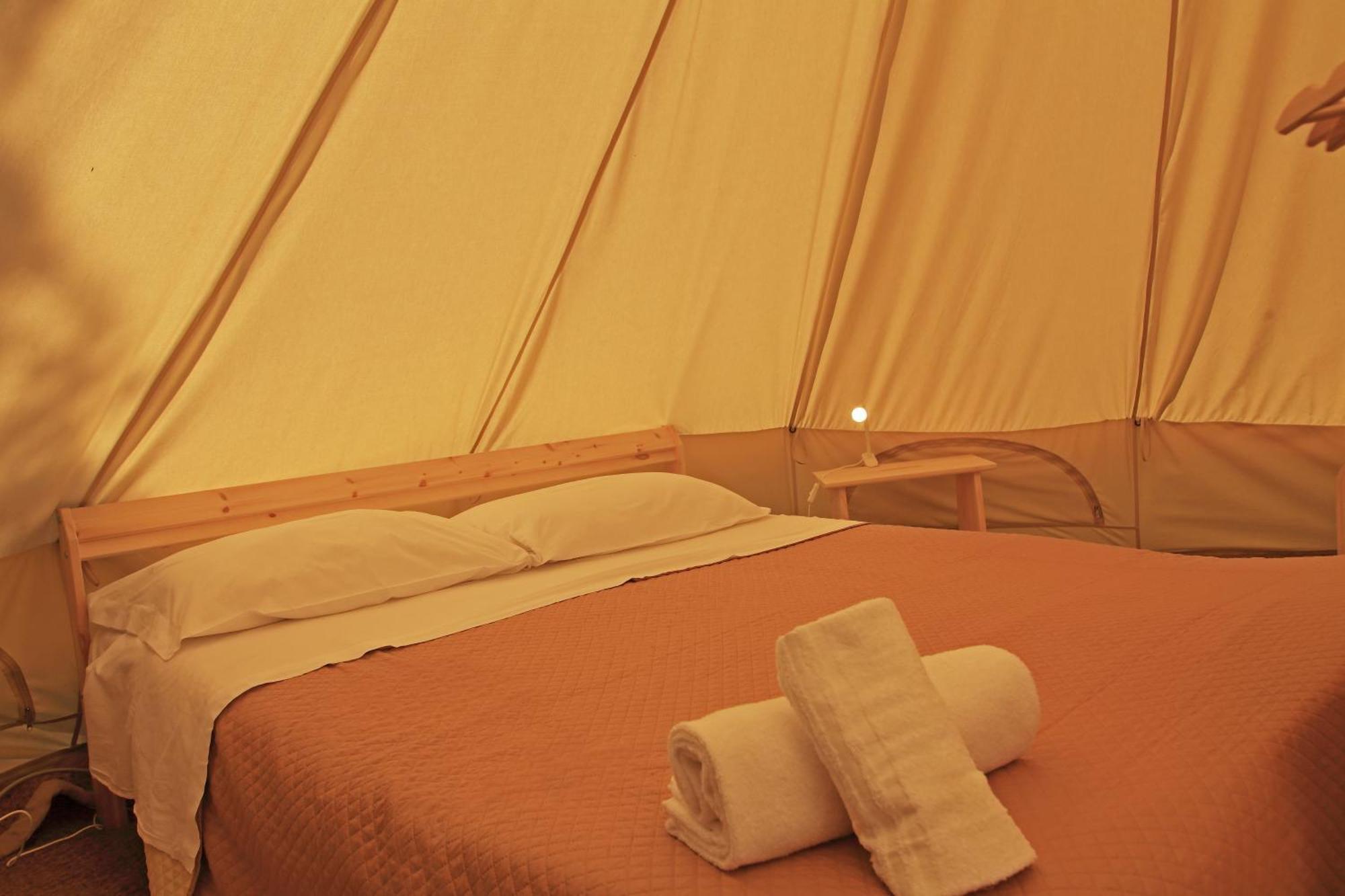 Riva Di Ugento Beach Camping Resort Buitenkant foto