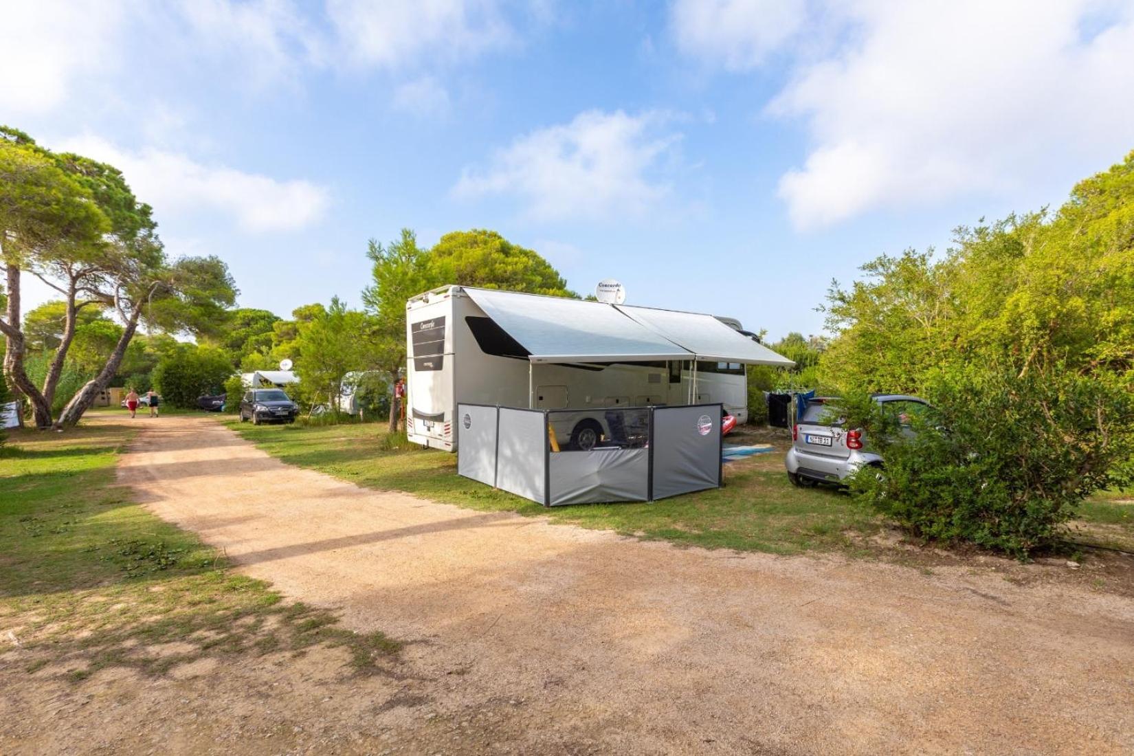 Riva Di Ugento Beach Camping Resort Buitenkant foto