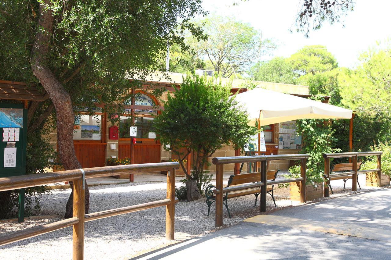 Riva Di Ugento Beach Camping Resort Buitenkant foto