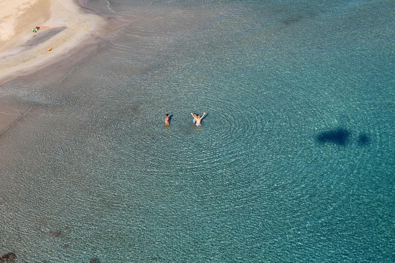 Riva Di Ugento Beach Camping Resort Buitenkant foto